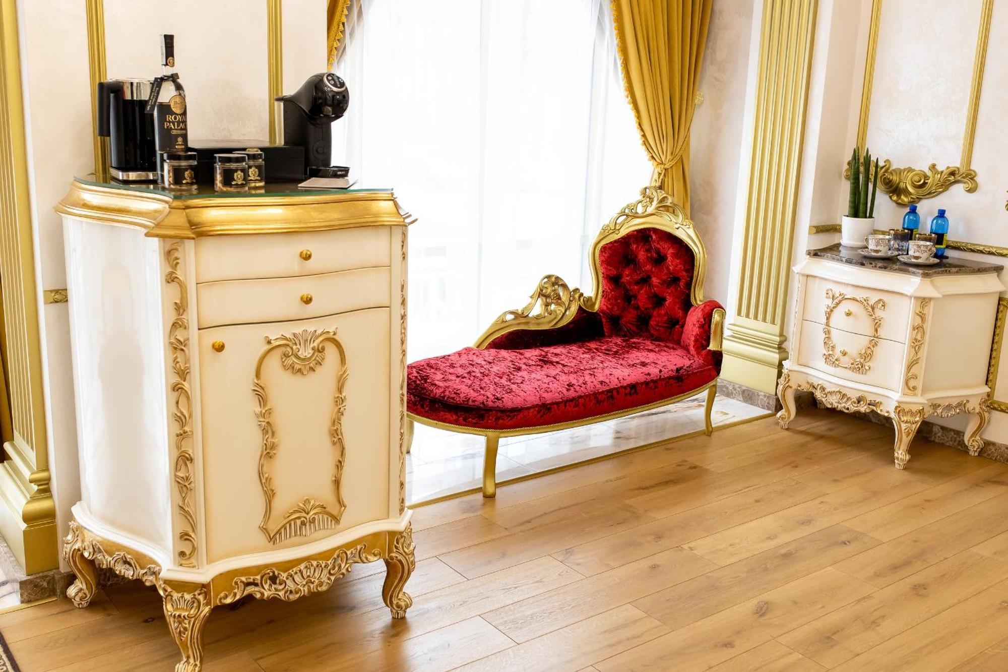 Royal Palace Luxury Hotel And Spa Khmelʼnytsʼkyy الغرفة الصورة