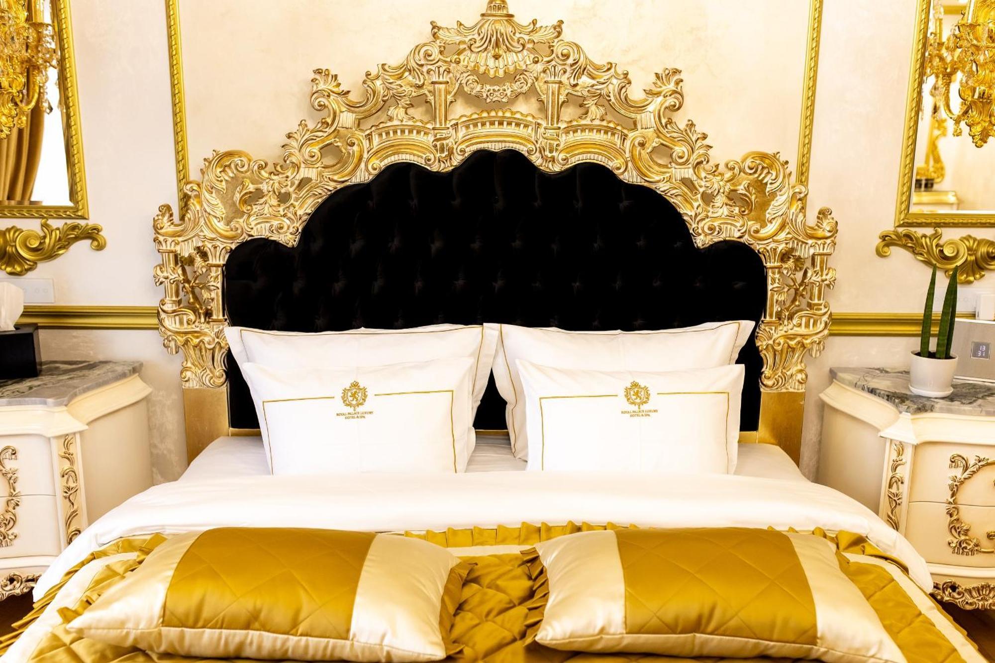 Royal Palace Luxury Hotel And Spa Khmelʼnytsʼkyy الغرفة الصورة