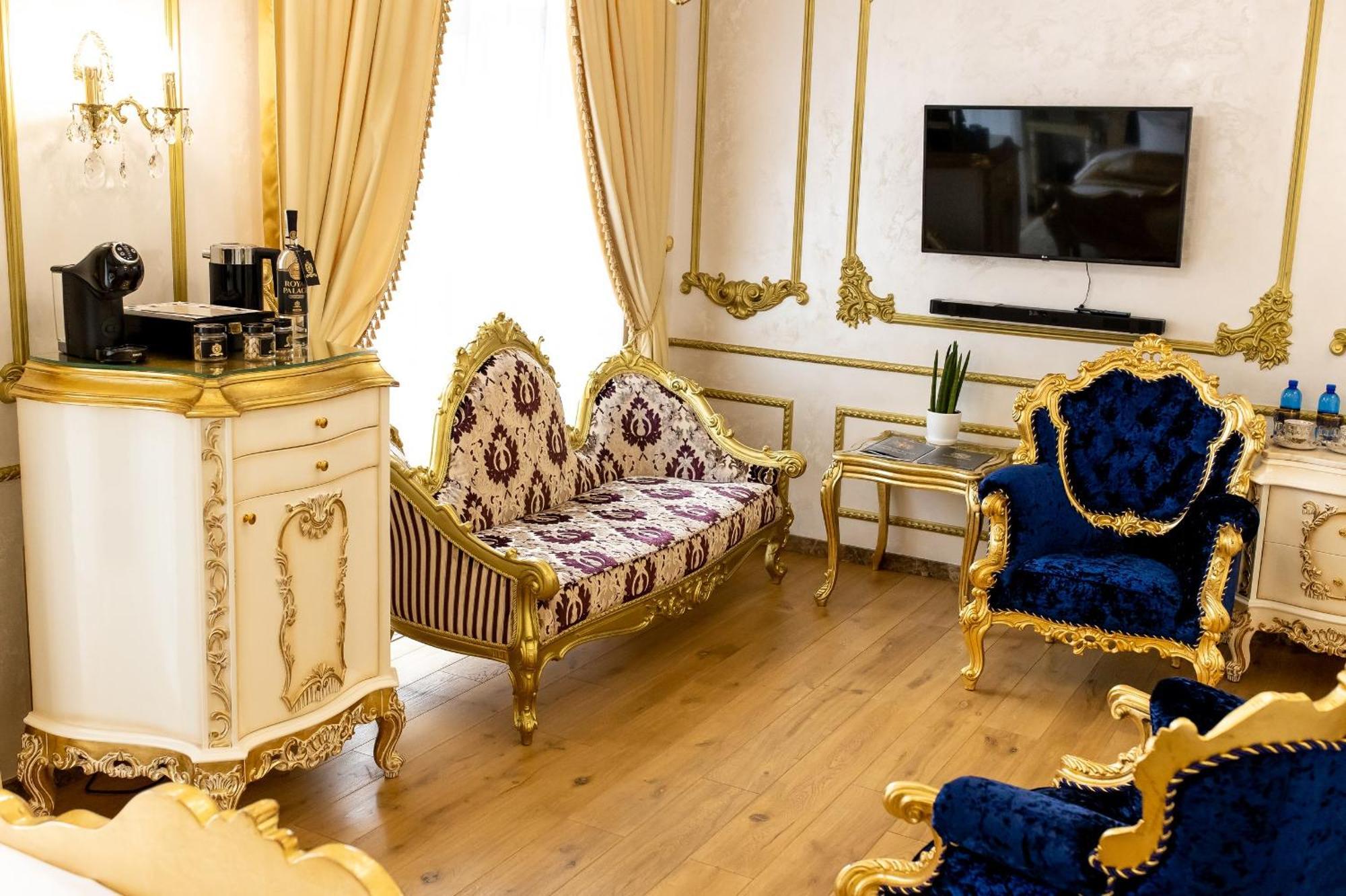 Royal Palace Luxury Hotel And Spa Khmelʼnytsʼkyy الغرفة الصورة