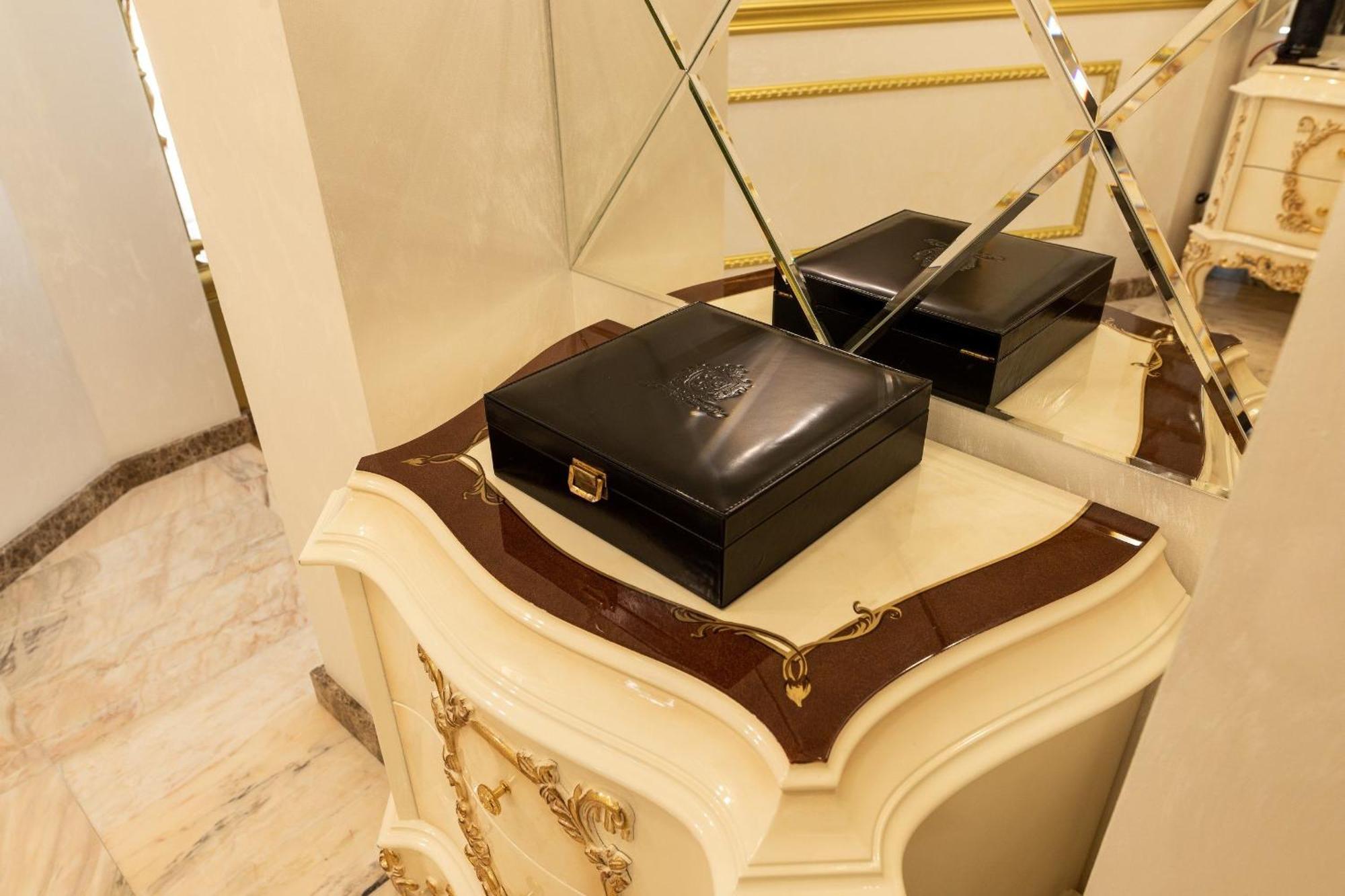 Royal Palace Luxury Hotel And Spa Khmelʼnytsʼkyy الغرفة الصورة